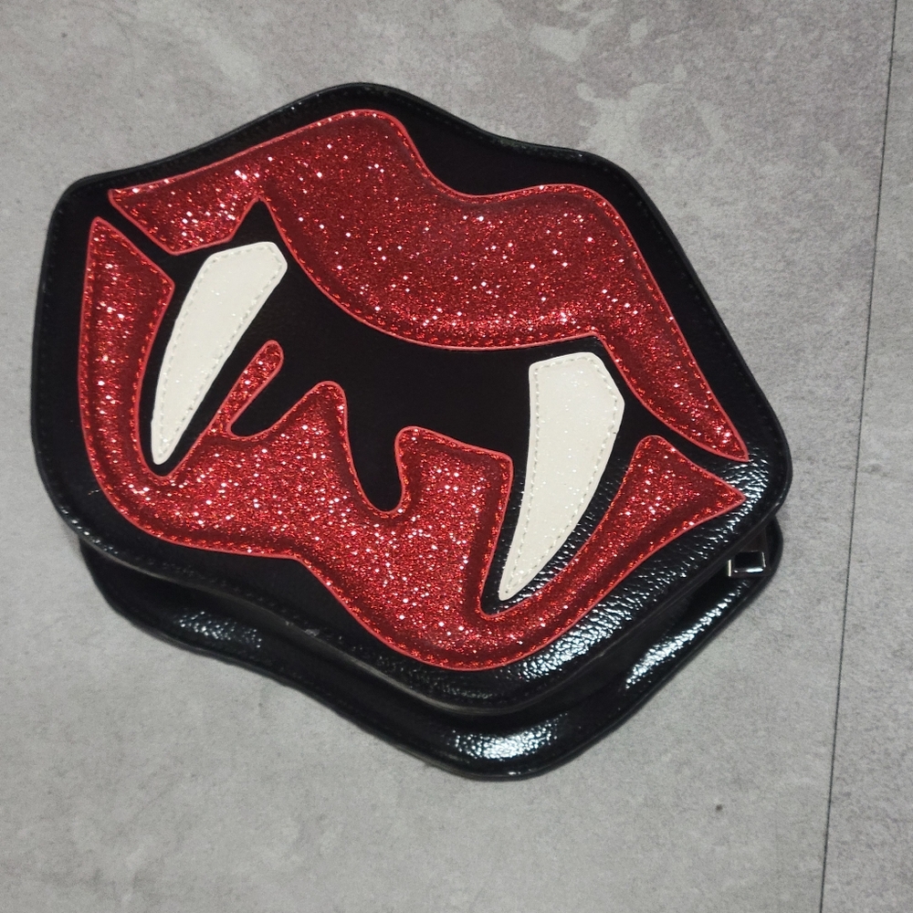 Vampire Lips Bag